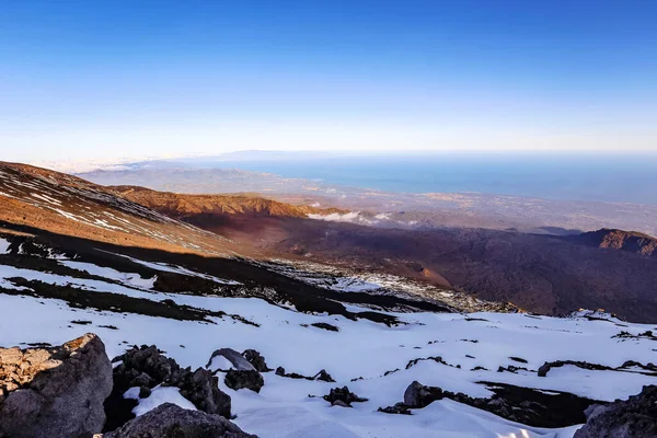 Pendiente Del Volcán Etna Con Vapor Saliendo Del Cráter Sicilia — Foto de Stock