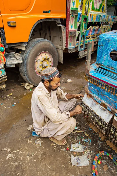 Rawalpindi Pakistan September 2021 Colorful Traditional Pakistani Truck Rawalpindi Pakistan — Stockfoto