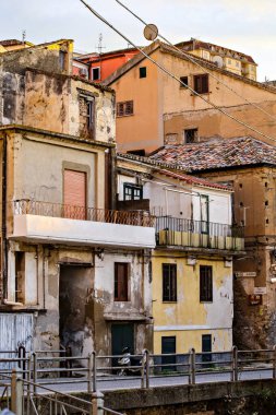 Günbatımında eski Pizzo kasabası, Calabria, İtalya