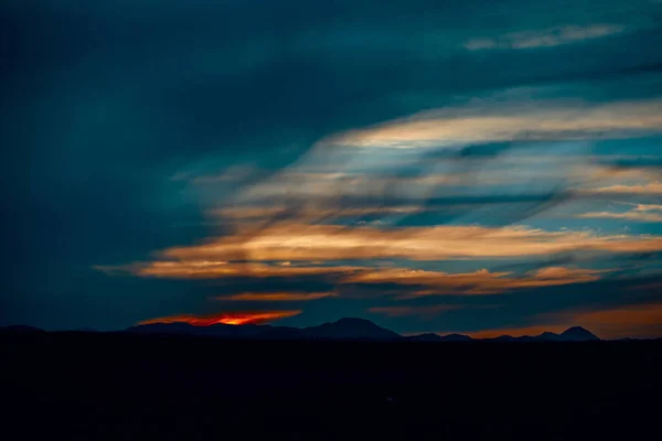 Magnificent Sunset Mountains Striped Dramatic Sky — Stock Photo, Image