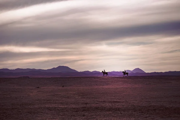 Hermosa Puesta Sol Del Desierto Con Cielo Brillante Marsa Alam — Foto de Stock