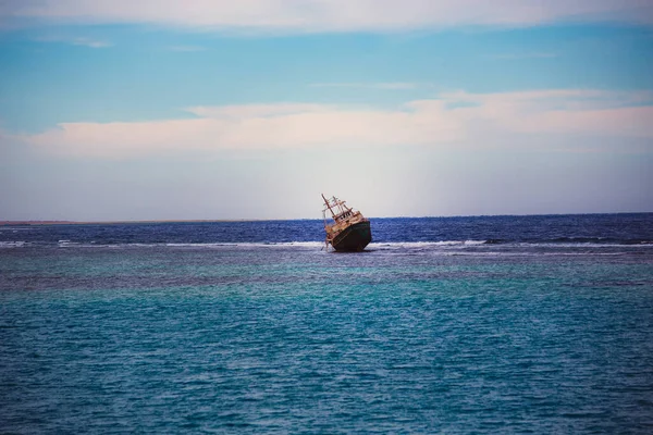 Marsa Alam Egypt December 2021 Fishing Wooden Ship Wreckin Marsa — Stock Fotó