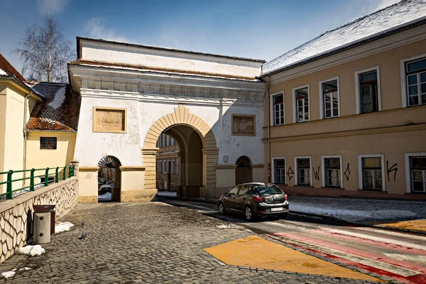 Brasov Rumania Marzo 2022 Puerta Catalina Brasov Día Invierno Rumania — Foto de Stock