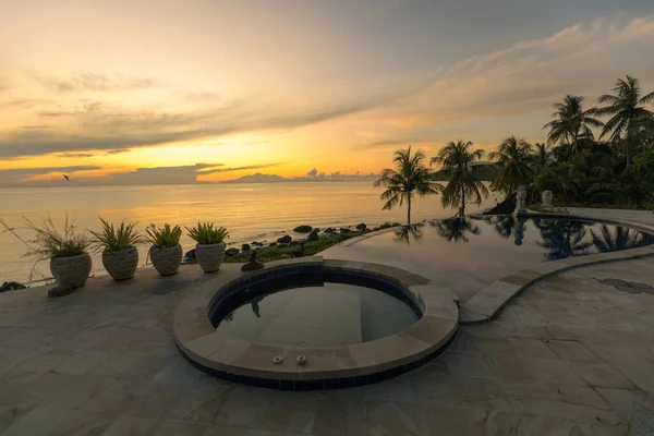 Amazing Sunrise Tulamben Swimming Pool Eastern Bali Indonesia — Stock Photo, Image