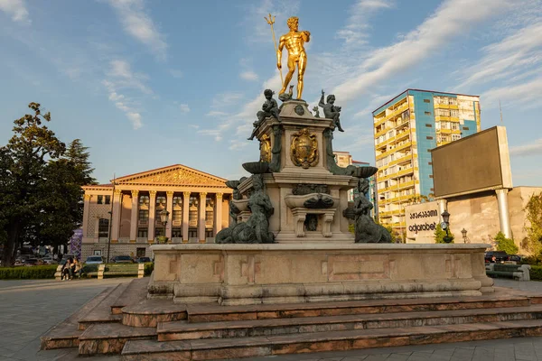 BATUMI, GEORGIA - Mayıs 2022 FNeptun Çeşmesi. Batum. Georgia