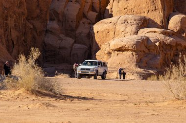 Kamyonet Wadi Rum çölde, Jordan