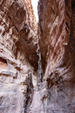 Kanyonun alt manzarası, doğal manzara.