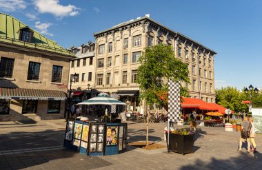 MONTREAL, CANADA - Haziran 2022: Montreal Eski Limanı, Quebec, Kanada