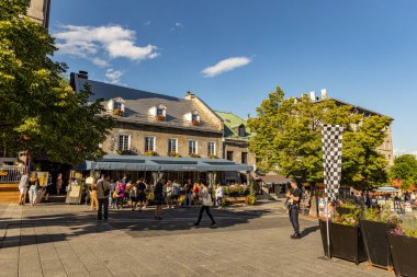 MONTREAL, CANADA - Haziran 2022: Montreal Eski Limanı, Quebec, Kanada