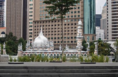 Sultan Abdul Samad Mescid Jamek Camii 'ne bina ve merdivenler