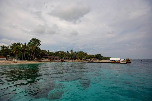 Bali Indonésia Março 2020 Água Azul Turquesa Ilha Nusa Penida — Fotografia de Stock