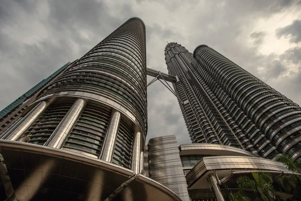 Kuala Lumpur Malaysia Marzec 2020 Śródmieście Kuala Lumpur Wieżowce Bliźniacze — Zdjęcie stockowe