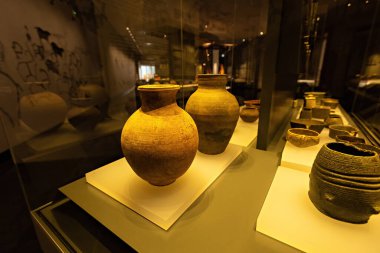 Ulusal Umman Müzesi 'nde Clay kavanozları sergileniyor, Muscat