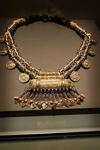 Exposição Jóias Tradicionais Omani Museu Nacional Omã Mascate — Fotografia de Stock