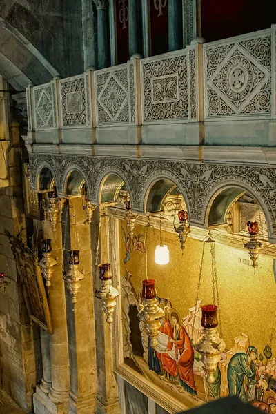 Kutsal Mezar Kilisesi Nin Duvarlarını Boyuyorum — Stok fotoğraf
