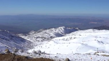 Ocak ayında İsrail 'deki Hermon' un yamaçlarında.