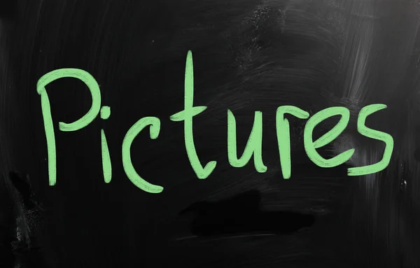 Social media concept - text handwritten on a blackboard — Stock Photo, Image