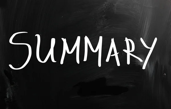 "Summary" handwritten with white chalk on a blackboard — Stock Photo, Image