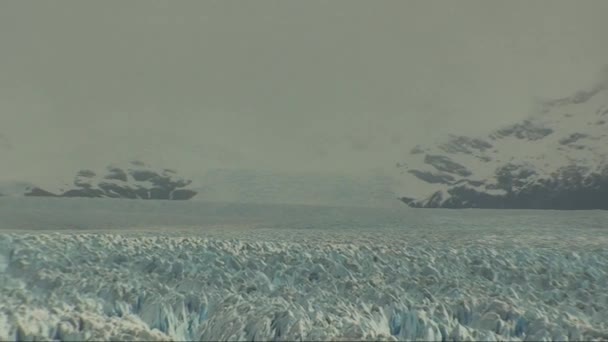 Úžasné ledu ledovce perito moreno v Patagonii, argentina — Stock video