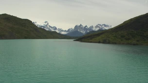 Lac glaciaire en Patagonie, l'Argentine Vidéo De Stock Libre De Droits