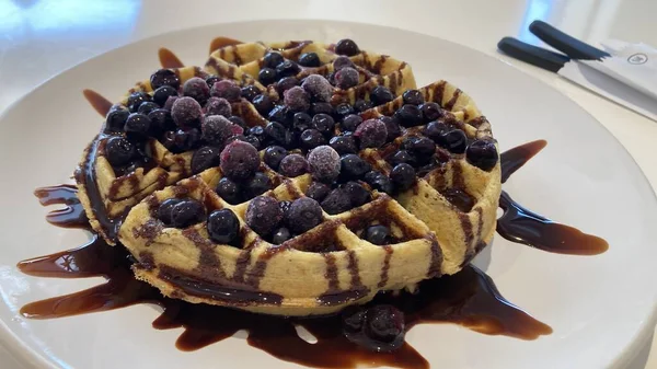 Blueberry Waffles Chocolate Syrup White Dish Ready Breakfast — Photo