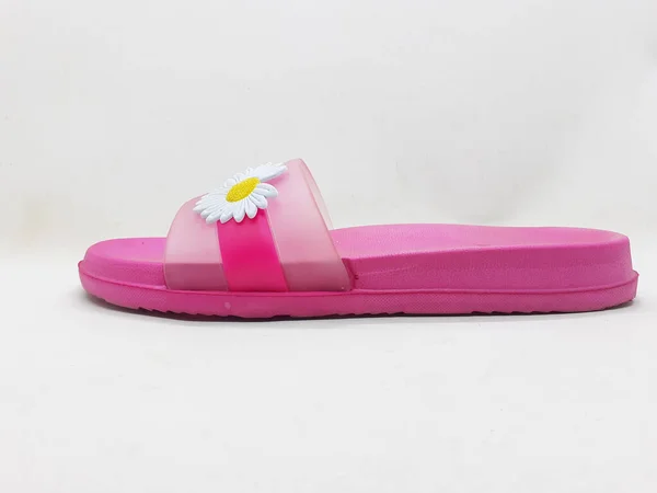 Una Serie Sandalias Zapatos Para Múltiples Propósitos Sobre Fondo Aislamiento —  Fotos de Stock