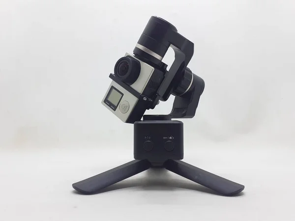 Маленька Чорно Сіра Камера Дій Аксесуарами Білому Фоні Ізоляції — стокове фото