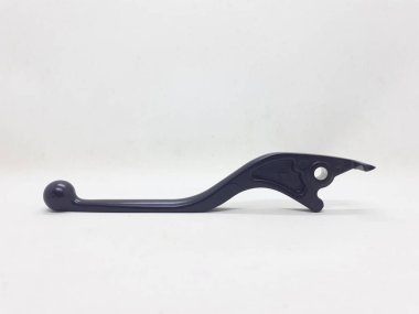 Debriyaj kolu, yakıt pompası ve beyaz izolasyon arka planında birden fazla motosiklet parçası