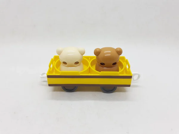 Múltiplos Brinquedos Pequenos Miniatura Animais Veículos Fundo Isolamento Branco — Fotografia de Stock