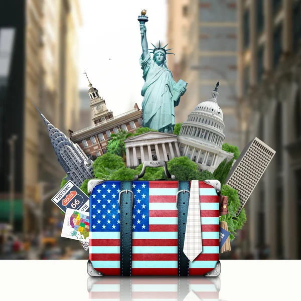 Estados Unidos, lugares emblemáticos de Estados Unidos, maleta y Nueva York — Foto de Stock