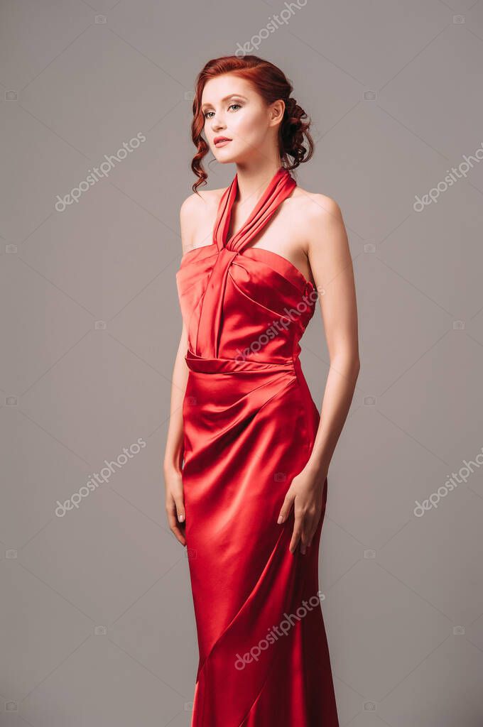 Fotos de Mujer Joven Glamour Vestido Rojo Sin Mangas Con Re ne