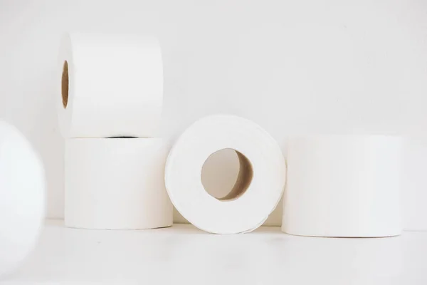 Rouleaux Papier Toilette Blanc Sur Fond Blanc — Photo