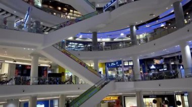 NAKHON RATCHASIMA THAILAND-21 Ocak 2022: Terminal 21 Korat Terminal 21 Korat Terminali Terminal 21 Korat Terminal 21 Korat NİKON RATCHASIMA THAILAND-21 Ocak 2022.