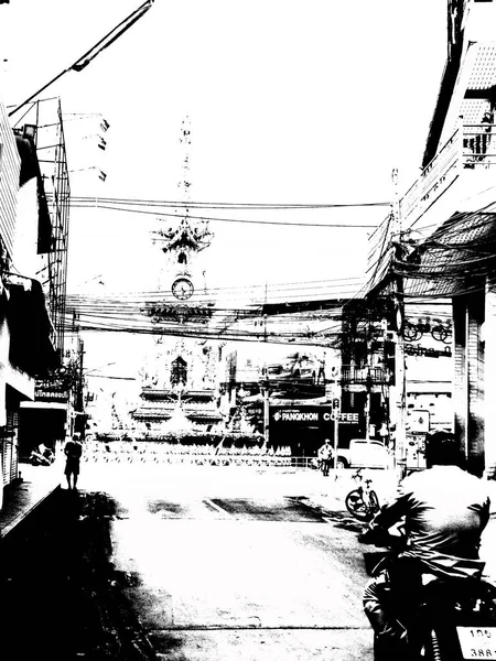 Chiang Rai Tayland 'ın ortasındaki saat kulesinin manzarası..