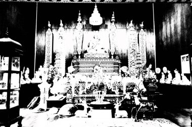 Kuzey Tayland 'daki antik tapınakların mimari manzarası ve antik sanat eserleri..