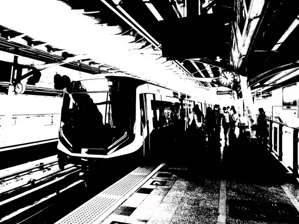 Şehir merkezindeki gökyüzü tren istasyonunun manzarası..