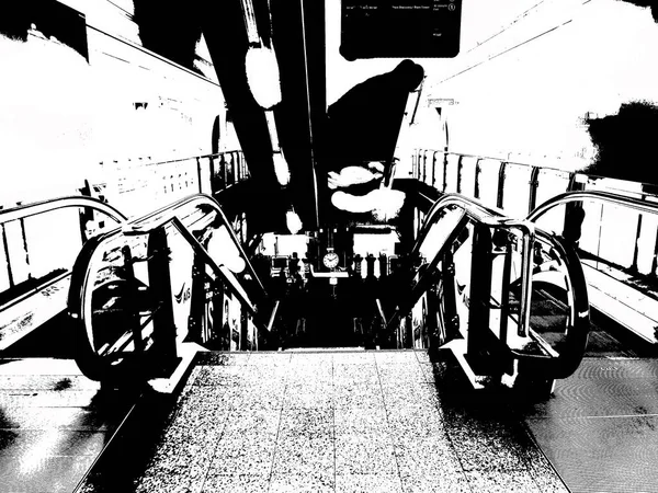 Şehir merkezindeki gökyüzü tren istasyonunun manzarası..