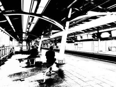 Şehir merkezindeki gökyüzü tren istasyonunun manzarası..