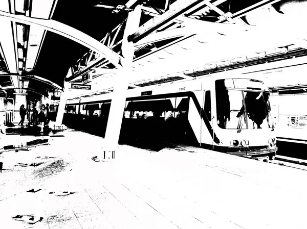 Şehir merkezindeki gökyüzü tren istasyonunun manzarası..