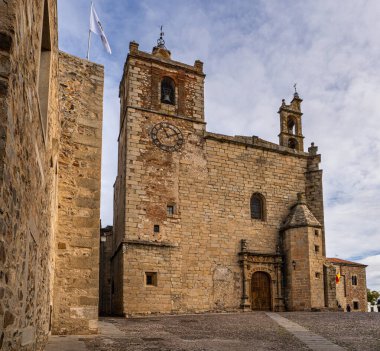 Saint Matthew Kilisesi, Iglesia de San Mateo, Caceres, Dünya Mirası Şehri, Unesco tarafından ödüllendirildi. Extremadura Bölgesi, İspanya