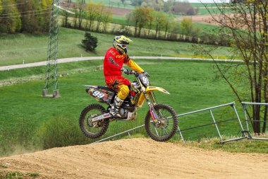 Warching, Almanya - 29 Haziran 2021: Warching Almanya 'da motokros eğitimi