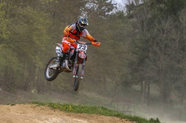 Warching, Almanya - 29 Haziran 2021: Warching Almanya 'da motokros eğitimi