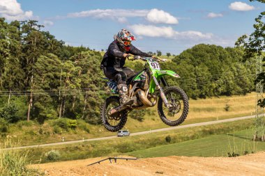 Warching, Almanya - 29 Haziran 2021: Warching Almanya 'da motokros eğitimi