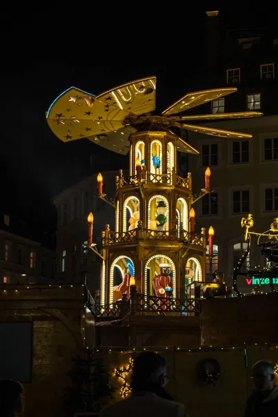 ミュンヘン ドイツ 2019年12月18日 ミュンヘンの美しいクリスマスマーケット バイエルン州 ドイツ ヨーロッパ — ストック写真