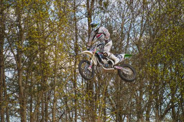 Warching, Almanya - 29 Haziran 2021: Warching Almanya 'da motokros eğitimi