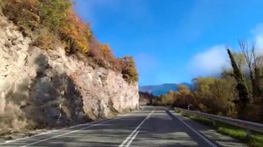 Roncal Vadisi 'nden geçerken, Navarre' de Valle de Roncal, İspanya 'da Navarra, Avrupa