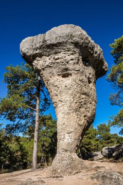 La Ciudad Encantada 'daki benzersiz kaya oluşumları veya Cuenca, Castilla la la Mancha, İspanya yakınlarındaki Büyülü Şehir doğal parkı Serrania de Cuenca Naturpark' ta bulunan bir jeolojik alandır.