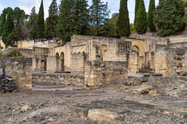 Cordoba, İspanya - 01 Kasım 2021: Medina Azahara Sarayı, 936 yılında Abderraman III.