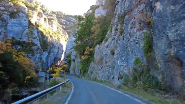 Guidare Attraverso Canyon Foz Arbayun Del Fiume Salazar Nei Pirenei — Video Stock