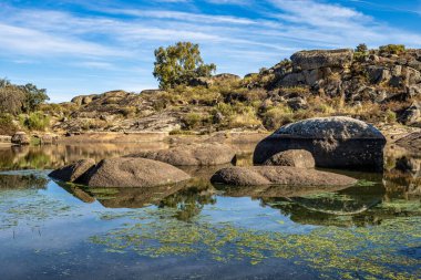 Los Barruecos Doğal Anıtı, Malpartida de Caceres, İspanya Extremadura.